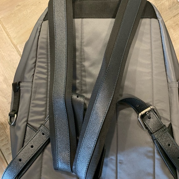 DG Family backpack - Picture 3 of 3